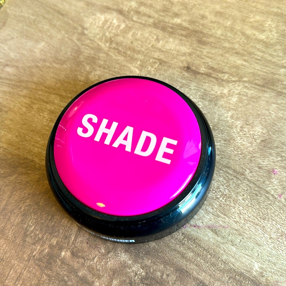 Ru Paul’s Drag Race Shade Button